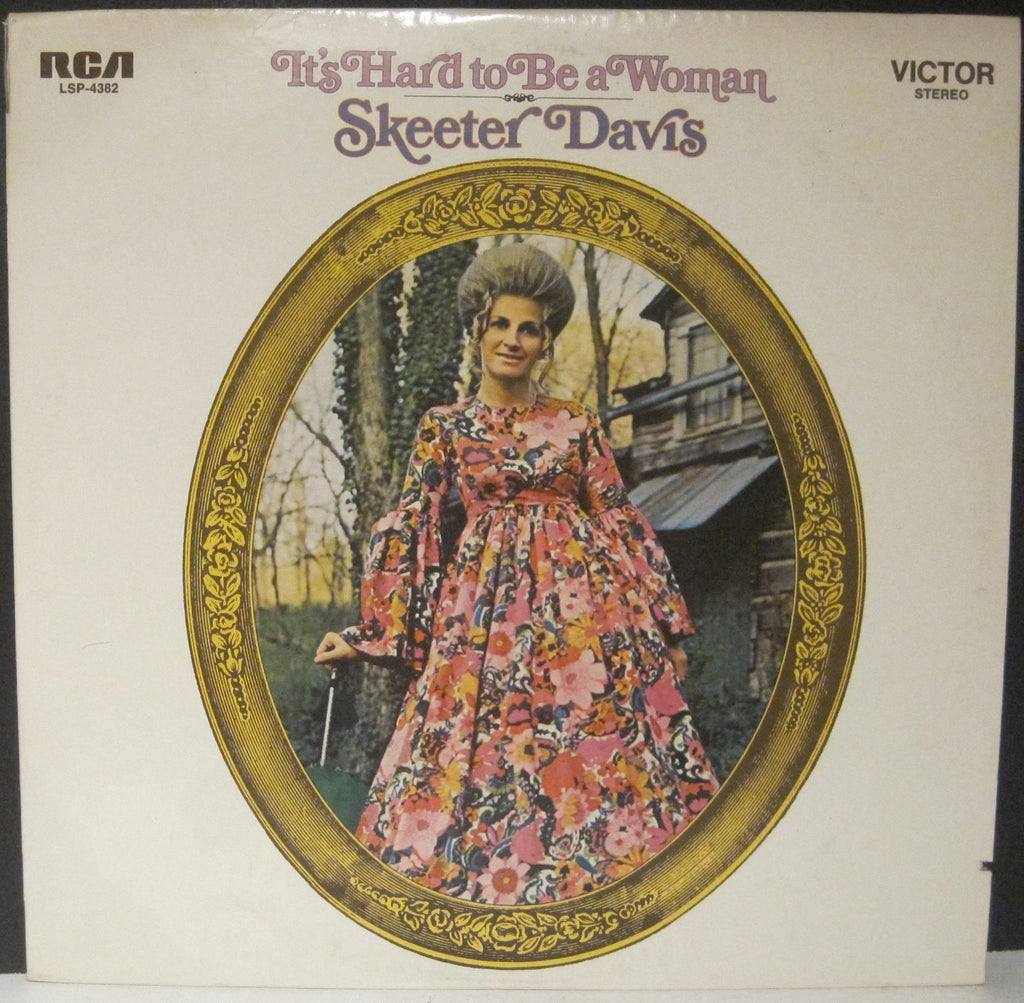 Skeeter Davis - It's Hard To Be A Woman