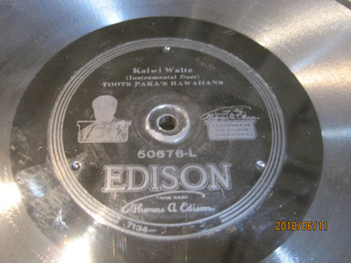 Toots Paka's Hawaiians - Kaiwi Waltz b/w Myona