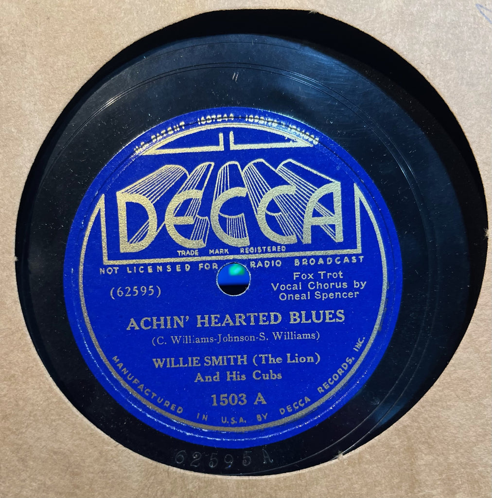 Willie "The Lion" Smith - Achin' Hearted Blues b/w Honeymooning on a Dime