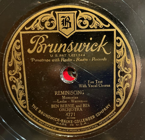 Ben Bernie & His Orchestra - Reminiscing b/w Telling It To The Daisies